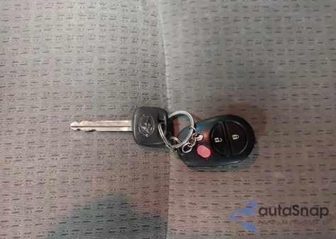 2010 Toyota Sienna Ce z USA, uszkodzony, nr VIN 5TDKK4CC9AS291709